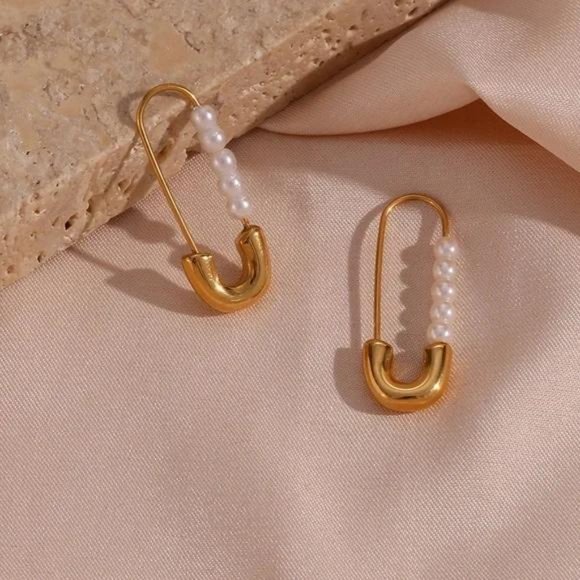 NEW 18K GOLD CLASSIC PEARL HOOP EARRINGS - Picture 5 of 6